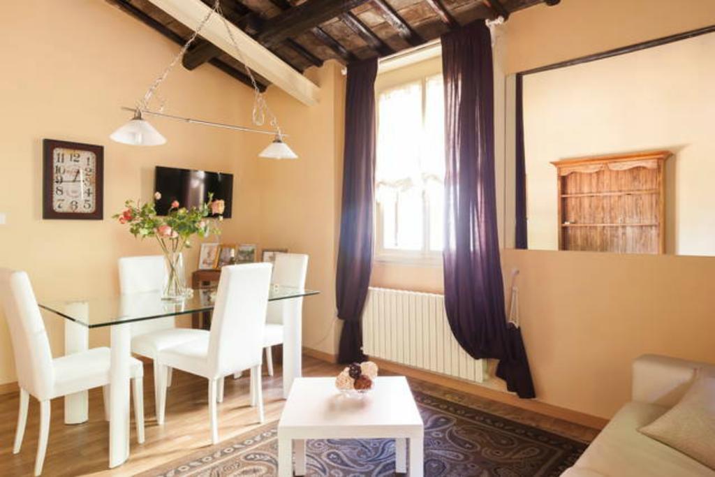 Cortile House Apartment Rome Bagian luar foto