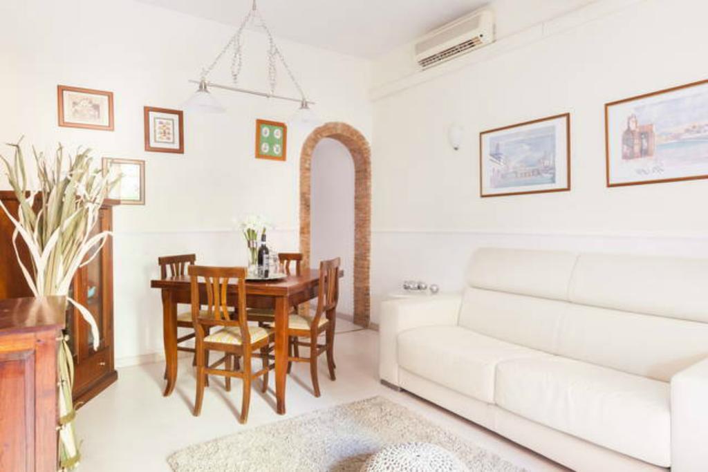 Cortile House Apartment Rome Bagian luar foto