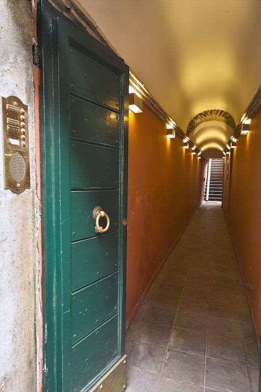 Cortile House Apartment Rome Bagian luar foto